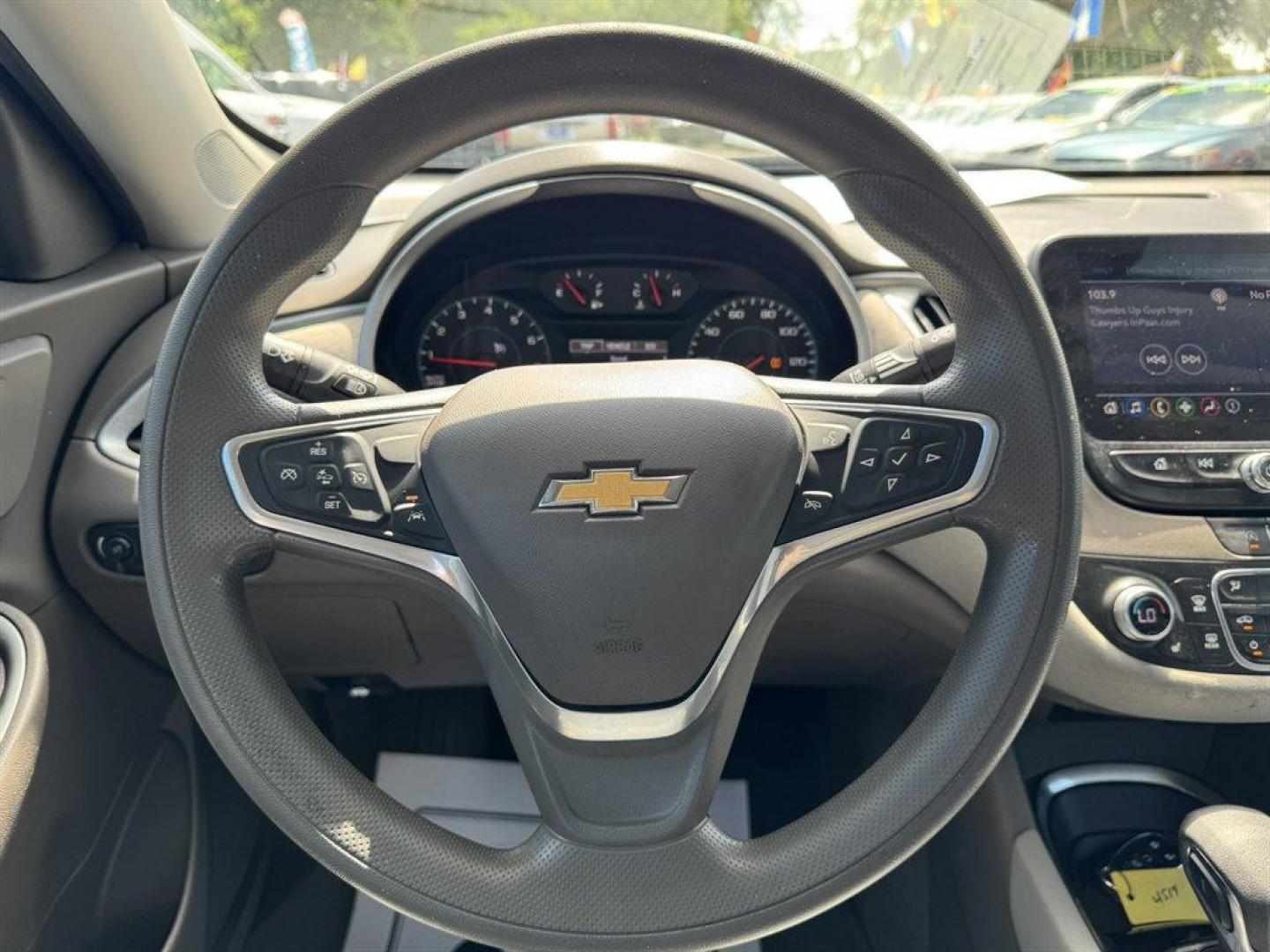 2023 White /Grey Chevrolet Malibu (1G1ZD5ST4PF) with an 1.5l I-4 DI Dohc T/C 1.5l engine, Automatic transmission, located at 745 East Steele Rd., West Columbia, SC, 29170, (803) 755-9148, 33.927212, -81.148483 - Photo#7