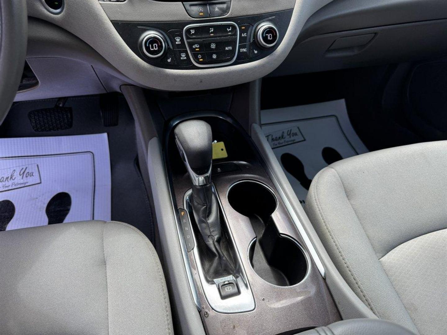 2023 White /Grey Chevrolet Malibu (1G1ZD5ST4PF) with an 1.5l I-4 DI Dohc T/C 1.5l engine, Automatic transmission, located at 745 East Steele Rd., West Columbia, SC, 29170, (803) 755-9148, 33.927212, -81.148483 - Photo#14