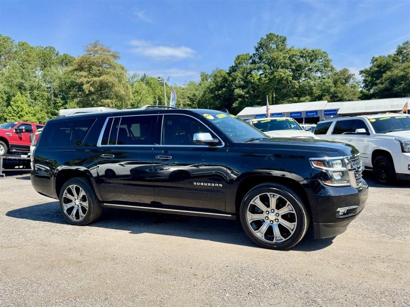 2017 Black /Black Chevrolet Suburban (1GNSKJKC6HR) with an 5.3l V8 DI VVT Flex 5.3l engine, Automatic transmission, located at 745 East Steele Rd., West Columbia, SC, 29170, (803) 755-9148, 33.927212, -81.148483- Photo#2