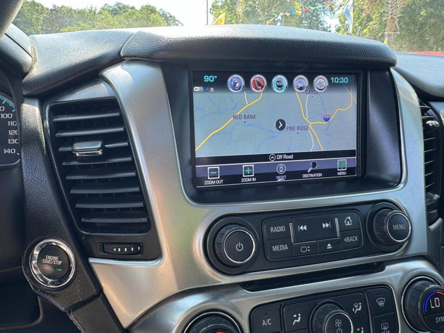 2017 Black /Black Chevrolet Suburban (1GNSKJKC6HR) with an 5.3l V8 DI VVT Flex 5.3l engine, Automatic transmission, located at 745 East Steele Rd., West Columbia, SC, 29170, (803) 755-9148, 33.927212, -81.148483- Photo#13
