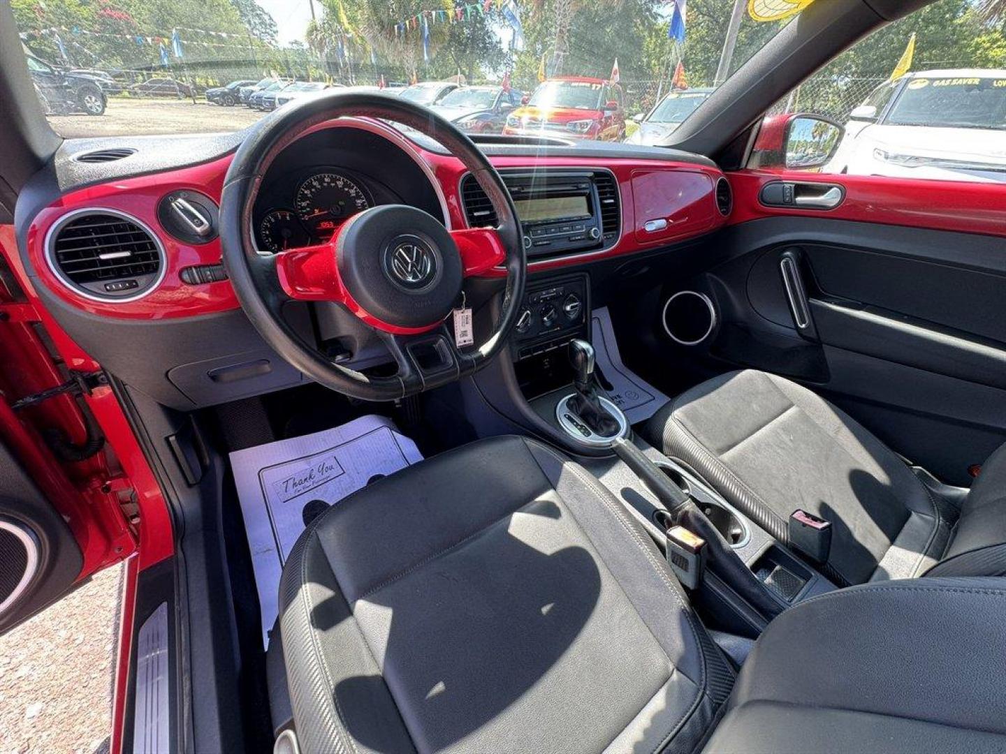 2012 Red /Black Volkswagen Beetle (3VWJX7AT1CM) with an 2.5l I-5 Smpi Dohc 2.5l engine, Automatic transmission, located at 745 East Steele Rd., West Columbia, SC, 29170, (803) 755-9148, 33.927212, -81.148483- Photo#6