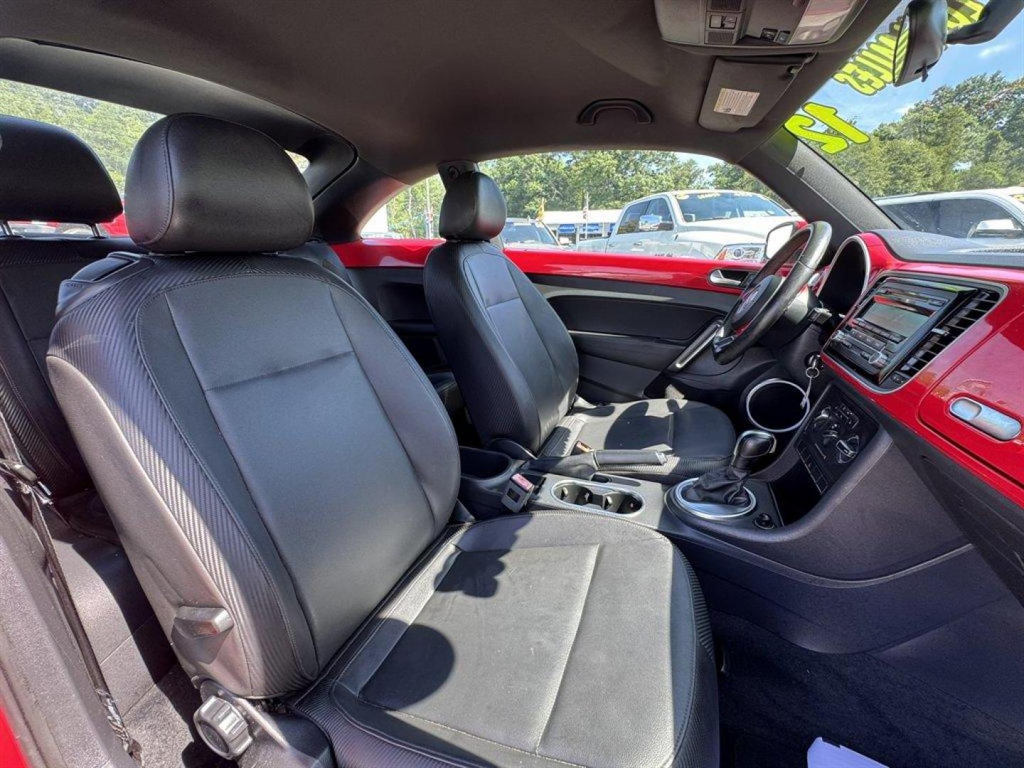 2012 Red /Black Volkswagen Beetle (3VWJX7AT1CM) with an 2.5l I-5 Smpi Dohc 2.5l engine, Automatic transmission, located at 745 East Steele Rd., West Columbia, SC, 29170, (803) 755-9148, 33.927212, -81.148483- Photo#21
