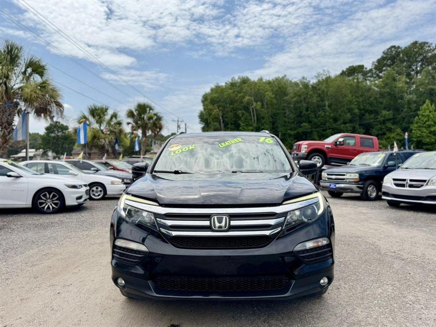 2016 Black /Black Honda Pilot (5FNYF5H65GB) with an 3.5l V6 DI Sohc I-Vtec 3. engine, Automatic transmission, located at 745 East Steele Rd., West Columbia, SC, 29170, (803) 755-9148, 33.927212, -81.148483- Photo#1