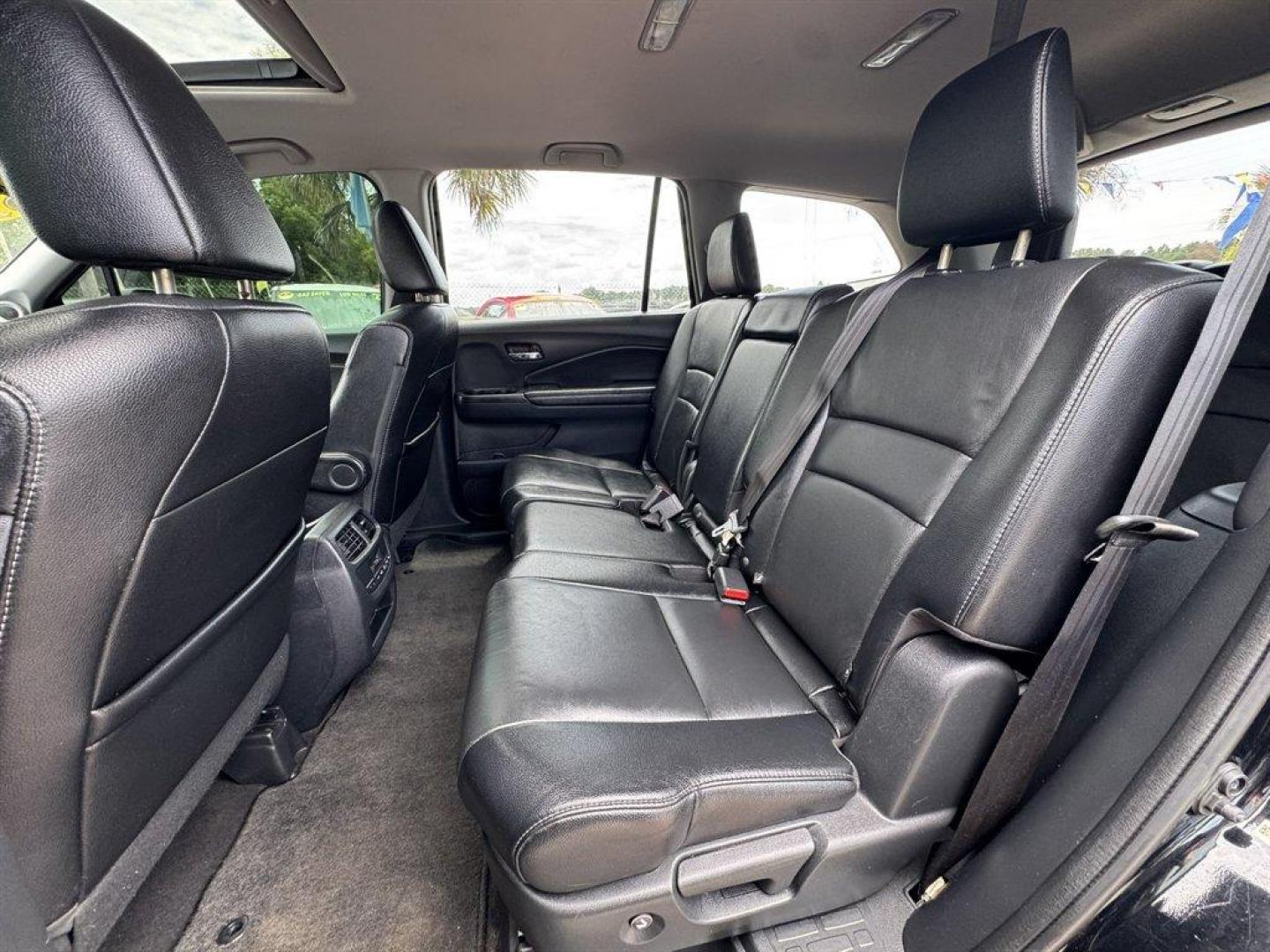 2016 Black /Black Honda Pilot (5FNYF5H65GB) with an 3.5l V6 DI Sohc I-Vtec 3. engine, Automatic transmission, located at 745 East Steele Rd., West Columbia, SC, 29170, (803) 755-9148, 33.927212, -81.148483- Photo#25