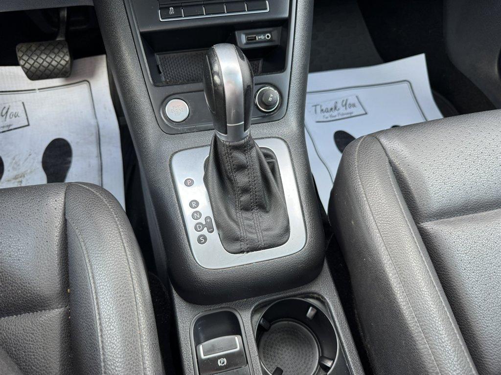 2016 Blue /Black Volkswagen Tiguan (WVGAV7AX7GW) with an 2.0l I-4 DI Dohc T/C 2.0l engine, Automatic transmission, located at 745 East Steele Rd., West Columbia, SC, 29170, (803) 755-9148, 33.927212, -81.148483- Photo#15