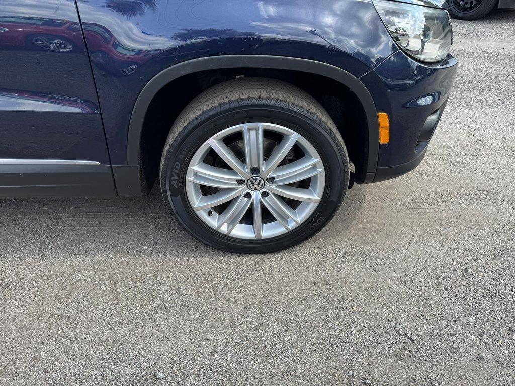 2016 Blue /Black Volkswagen Tiguan (WVGAV7AX7GW) with an 2.0l I-4 DI Dohc T/C 2.0l engine, Automatic transmission, located at 745 East Steele Rd., West Columbia, SC, 29170, (803) 755-9148, 33.927212, -81.148483- Photo#31