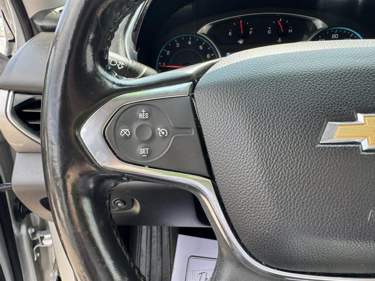 2019 Silver /Grey Chevrolet Traverse (1GNERGKW7KJ) with an 3.6l V6 DI Dohc 3.6l engine, Automatic transmission, located at 745 East Steele Rd., West Columbia, SC, 29170, (803) 755-9148, 33.927212, -81.148483- Photo#8