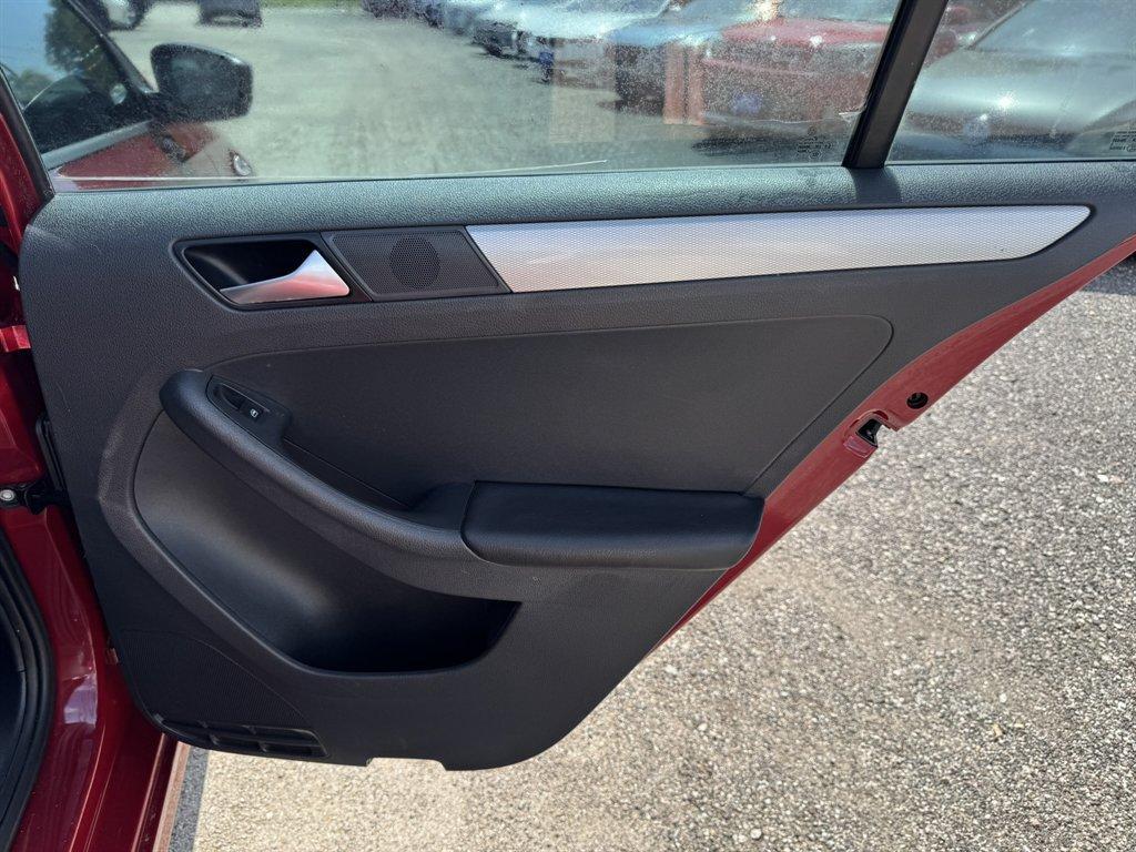 2016 Red /Black Volkswagen Jetta (3VWD67AJ0GM) with an 1.4l I-4 DI Dohc T/C 1.4l engine, Automatic transmission, located at 745 East Steele Rd., West Columbia, SC, 29170, (803) 755-9148, 33.927212, -81.148483- Photo#20