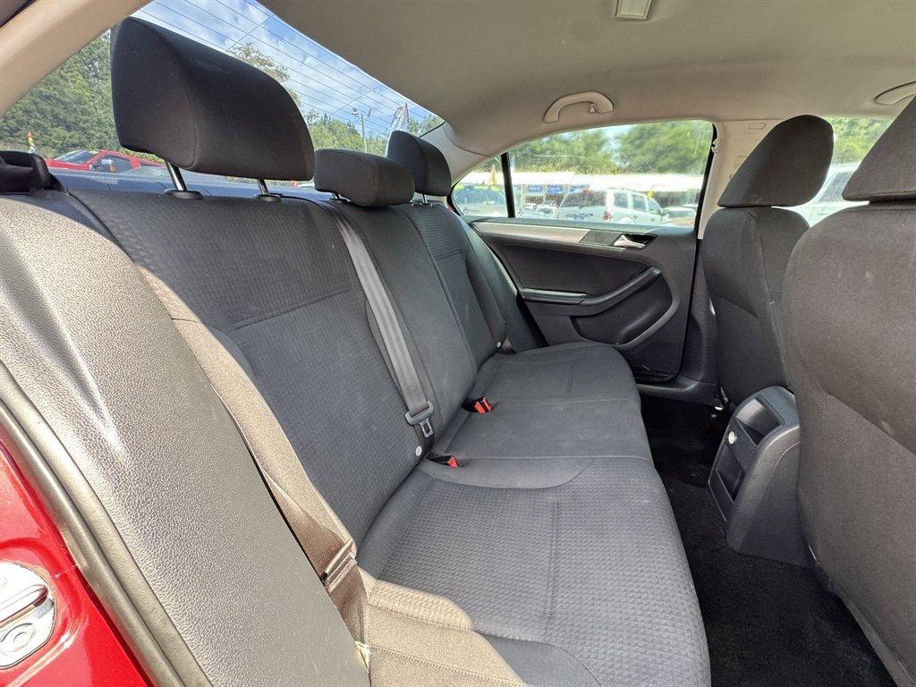 2016 Red /Black Volkswagen Jetta (3VWD67AJ0GM) with an 1.4l I-4 DI Dohc T/C 1.4l engine, Automatic transmission, located at 745 East Steele Rd., West Columbia, SC, 29170, (803) 755-9148, 33.927212, -81.148483- Photo#21