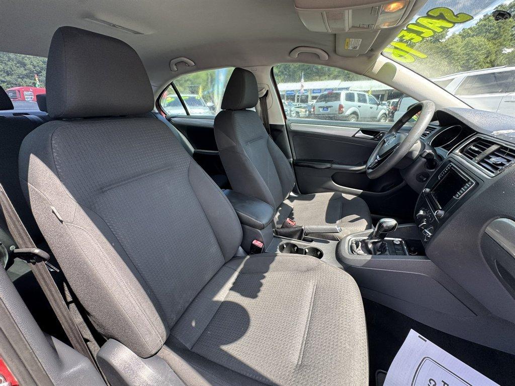2016 Red /Black Volkswagen Jetta (3VWD67AJ0GM) with an 1.4l I-4 DI Dohc T/C 1.4l engine, Automatic transmission, located at 745 East Steele Rd., West Columbia, SC, 29170, (803) 755-9148, 33.927212, -81.148483- Photo#23