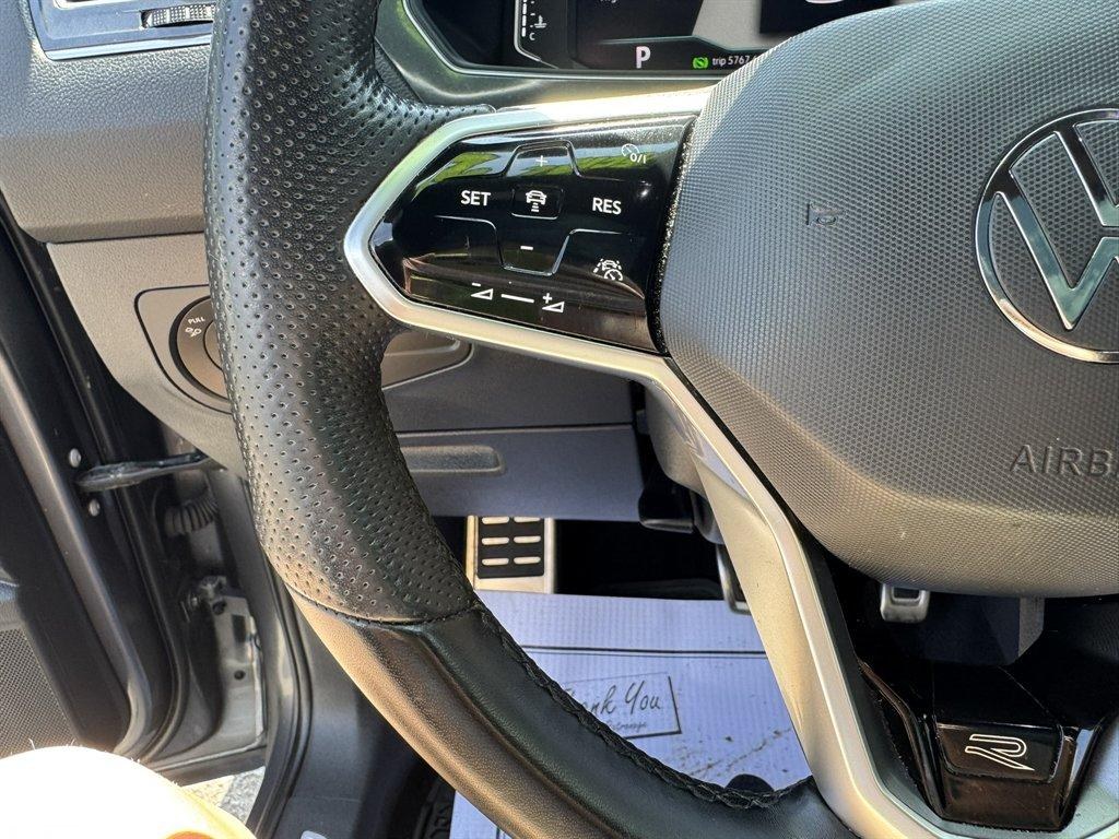 2022 Grey /Black Volkswagen Tiguan (3VV4B7AX9NM) with an 2.0l I-4 DI Dohc T/C 2.0l engine, Automatic transmission, located at 745 East Steele Rd., West Columbia, SC, 29170, (803) 755-9148, 33.927212, -81.148483- Photo#8