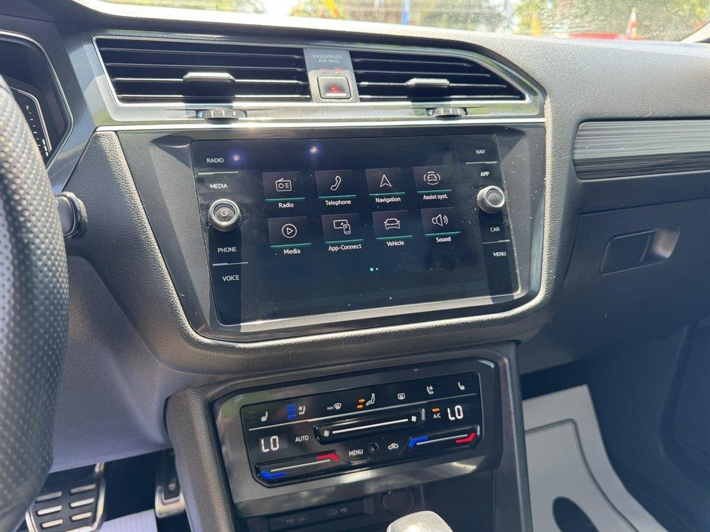 2022 Grey /Black Volkswagen Tiguan (3VV4B7AX9NM) with an 2.0l I-4 DI Dohc T/C 2.0l engine, Automatic transmission, located at 745 East Steele Rd., West Columbia, SC, 29170, (803) 755-9148, 33.927212, -81.148483- Photo#12