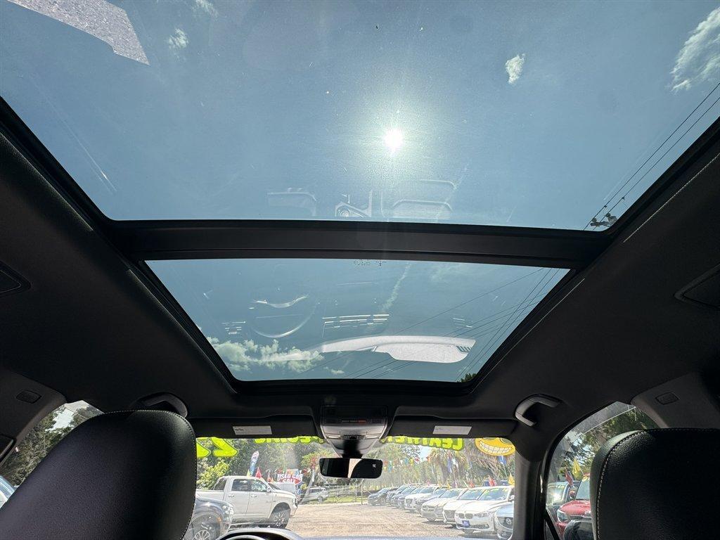 2022 Grey /Black Volkswagen Tiguan (3VV4B7AX9NM) with an 2.0l I-4 DI Dohc T/C 2.0l engine, Automatic transmission, located at 745 East Steele Rd., West Columbia, SC, 29170, (803) 755-9148, 33.927212, -81.148483- Photo#17