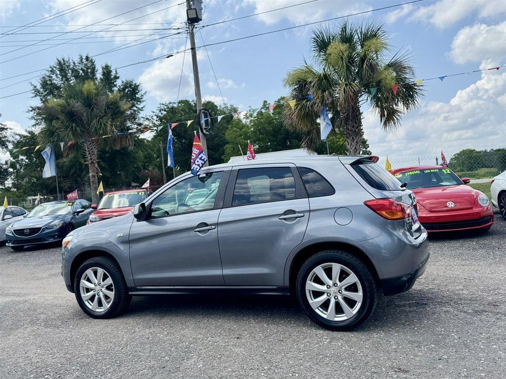 2015 Grey /Black Mitsubishi Outlander Sport (4A4AR3AUXFE) with an 2.0l I-4 MPI Dohc 2.0l engine, Automatic transmission, located at 745 East Steele Rd., West Columbia, SC, 29170, (803) 755-9148, 33.927212, -81.148483- Photo#5