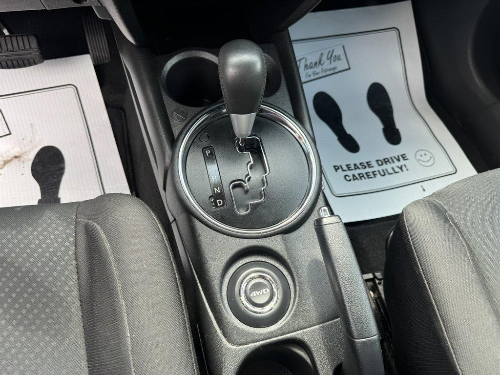 2015 Grey /Black Mitsubishi Outlander Sport (4A4AR3AUXFE) with an 2.0l I-4 MPI Dohc 2.0l engine, Automatic transmission, located at 745 East Steele Rd., West Columbia, SC, 29170, (803) 755-9148, 33.927212, -81.148483- Photo#13