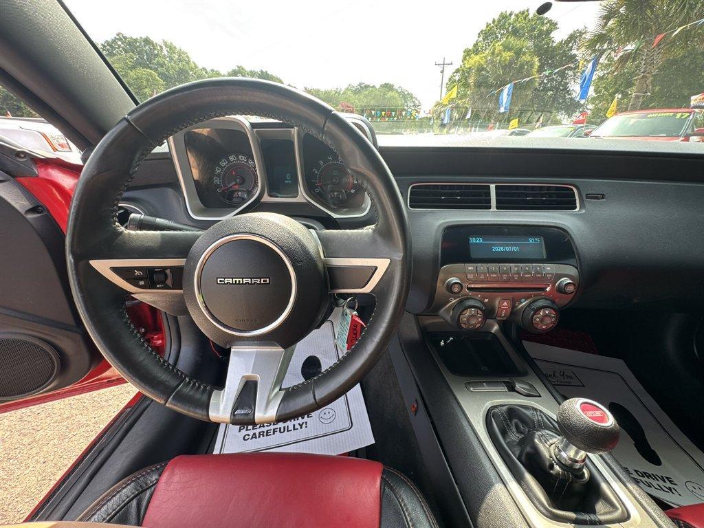2011 Red /Black Chevrolet Camaro (2G1FS1EW3B9) with an 6.2l V8 SFI OHV HO 6.2l engine, Automatic transmission, located at 745 East Steele Rd., West Columbia, SC, 29170, (803) 755-9148, 33.927212, -81.148483- Photo#7