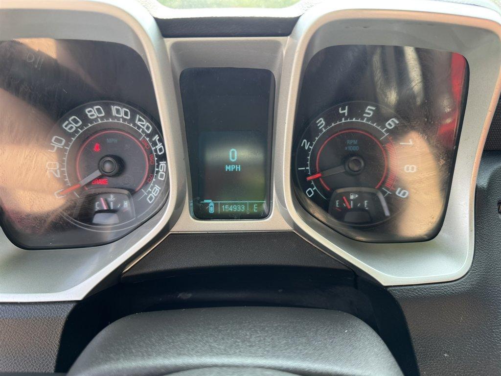 2011 Red /Black Chevrolet Camaro (2G1FS1EW3B9) with an 6.2l V8 SFI OHV HO 6.2l engine, Automatic transmission, located at 745 East Steele Rd., West Columbia, SC, 29170, (803) 755-9148, 33.927212, -81.148483- Photo#10