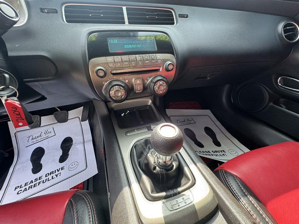 2011 Red /Black Chevrolet Camaro (2G1FS1EW3B9) with an 6.2l V8 SFI OHV HO 6.2l engine, Automatic transmission, located at 745 East Steele Rd., West Columbia, SC, 29170, (803) 755-9148, 33.927212, -81.148483- Photo#11