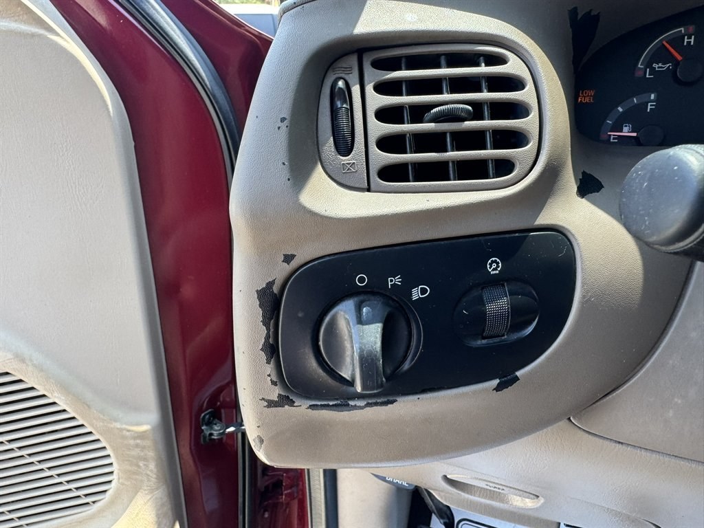 2003 Burgundy /Grey Ford F150 (1FTRX17233N) with an 4.2l V6 SPI 4.2l engine, Manual transmission, located at 745 East Steele Rd., West Columbia, SC, 29170, (803) 755-9148, 33.927212, -81.148483- Photo#13