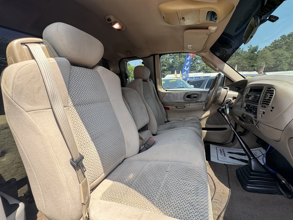 2003 Burgundy /Grey Ford F150 (1FTRX17233N) with an 4.2l V6 SPI 4.2l engine, Manual transmission, located at 745 East Steele Rd., West Columbia, SC, 29170, (803) 755-9148, 33.927212, -81.148483- Photo#20
