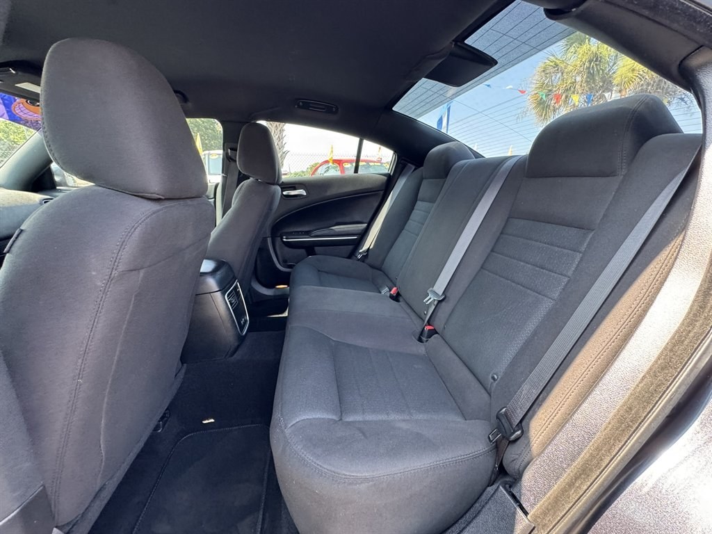 2019 Grey /Black Dodge Charger (2C3CDXATXKH) with an 5.7l V8 MPI Hemi 5.7l engine, Automatic transmission, located at 745 East Steele Rd., West Columbia, SC, 29170, (803) 755-9148, 33.927212, -81.148483- Photo#20