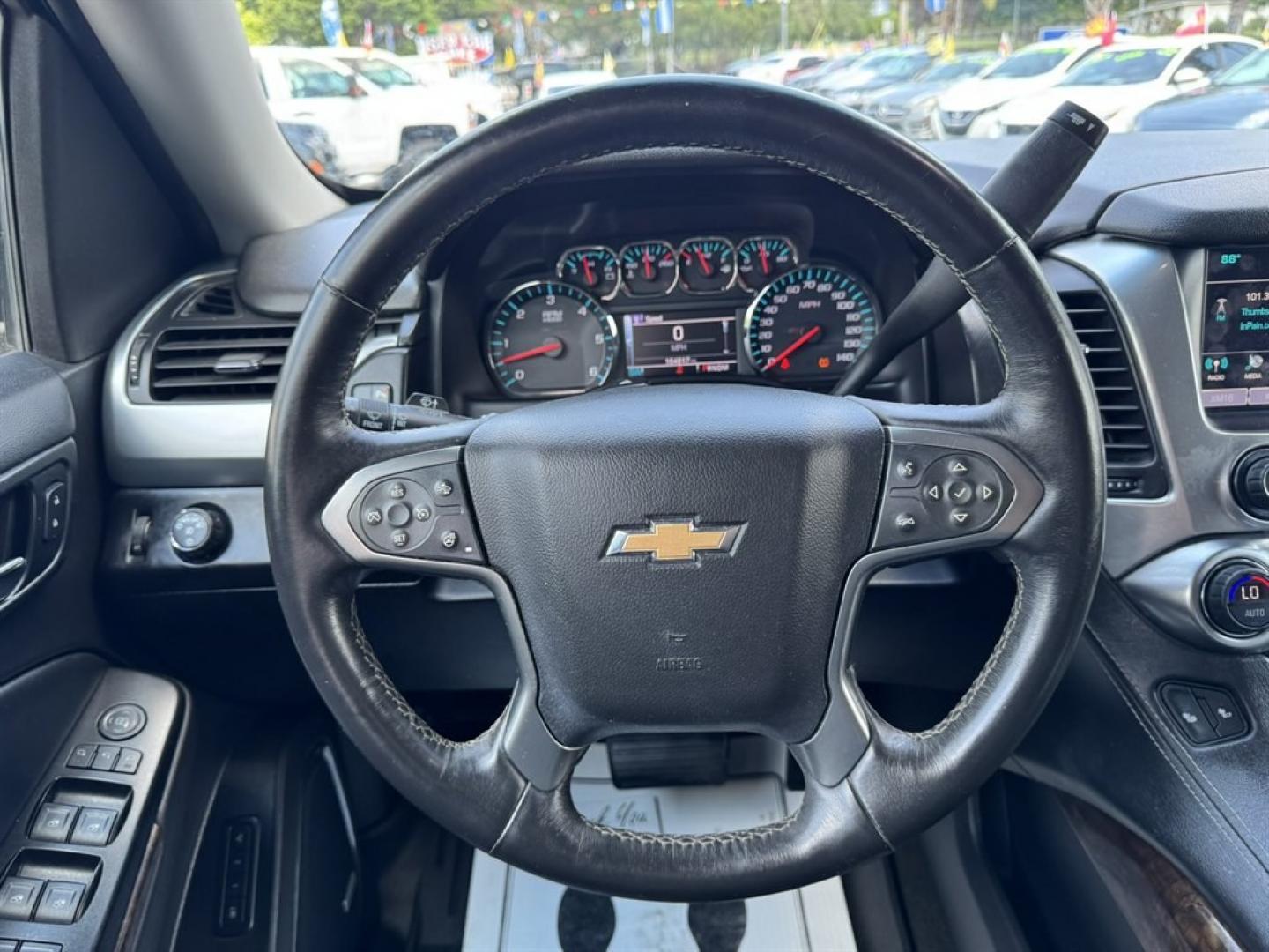 2016 Black /Black Chevrolet Tahoe (1GNSCBKC6GR) with an 5.3l V8 DI VVT Flex 5.3l engine, Automatic transmission, located at 745 East Steele Rd., West Columbia, SC, 29170, (803) 755-9148, 33.927212, -81.148483- Photo#7