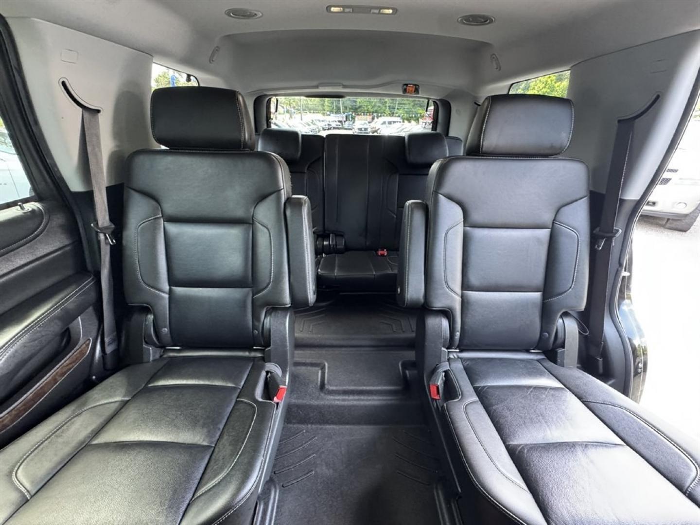 2016 Black /Black Chevrolet Tahoe (1GNSCBKC6GR) with an 5.3l V8 DI VVT Flex 5.3l engine, Automatic transmission, located at 745 East Steele Rd., West Columbia, SC, 29170, (803) 755-9148, 33.927212, -81.148483- Photo#25