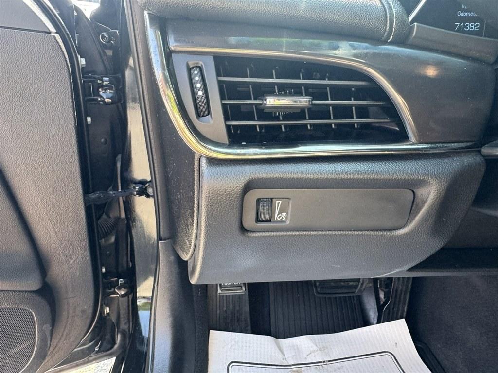 2018 Black /Black Cadillac ATS (1G6AA5RX4J0) with an 2.0l I-4 DI Dohc T/C 2.0l engine, Automatic transmission, located at 745 East Steele Rd., West Columbia, SC, 29170, (803) 755-9148, 33.927212, -81.148483- Photo#18