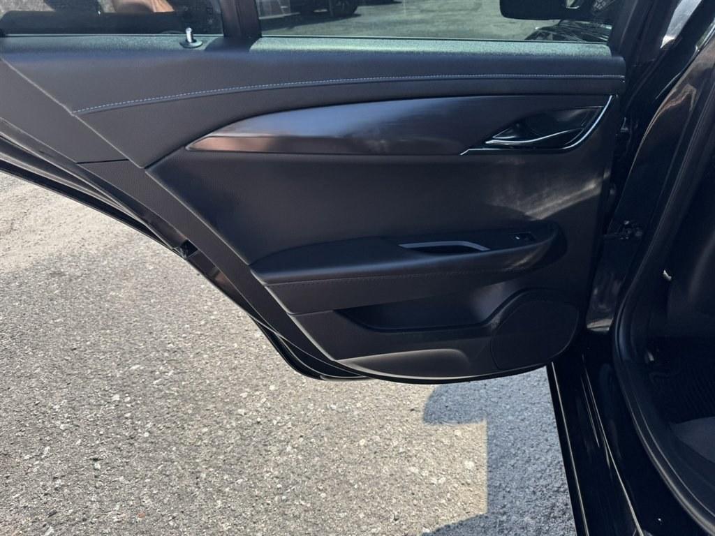 2018 Black /Black Cadillac ATS (1G6AA5RX4J0) with an 2.0l I-4 DI Dohc T/C 2.0l engine, Automatic transmission, located at 745 East Steele Rd., West Columbia, SC, 29170, (803) 755-9148, 33.927212, -81.148483- Photo#23
