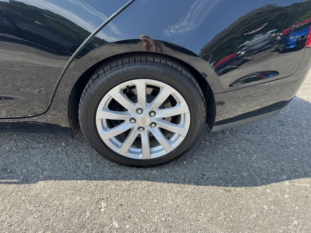 2018 Black /Black Cadillac ATS (1G6AA5RX4J0) with an 2.0l I-4 DI Dohc T/C 2.0l engine, Automatic transmission, located at 745 East Steele Rd., West Columbia, SC, 29170, (803) 755-9148, 33.927212, -81.148483- Photo#32