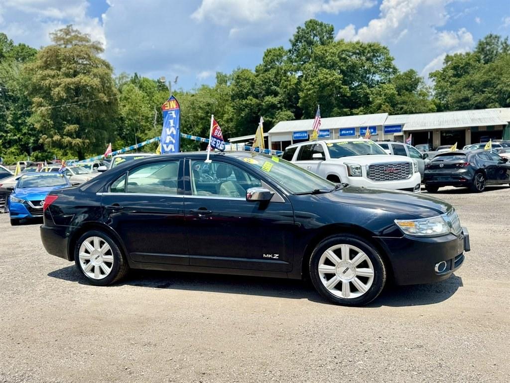 2008 Black /Grey Lincoln MKZ (3LNHM26T78R) with an 3.5l V6 SFI Dohc 24v 3.5l engine, Automatic transmission, located at 745 East Steele Rd., West Columbia, SC, 29170, (803) 755-9148, 33.927212, -81.148483- Photo#2