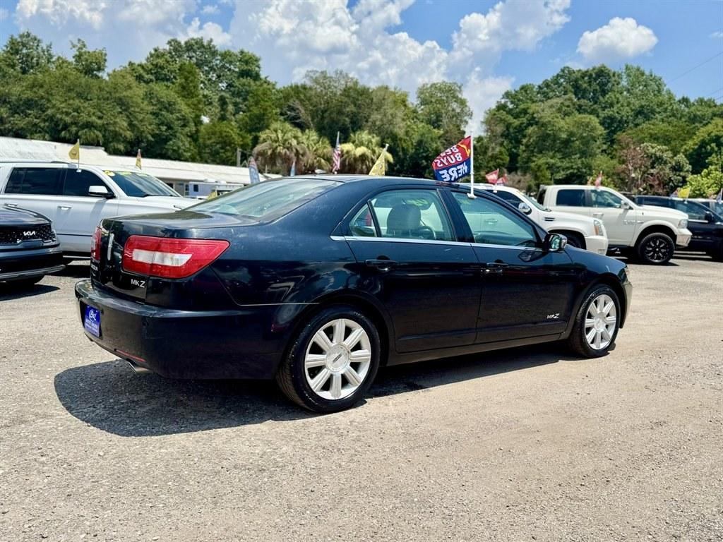 2008 Black /Grey Lincoln MKZ (3LNHM26T78R) with an 3.5l V6 SFI Dohc 24v 3.5l engine, Automatic transmission, located at 745 East Steele Rd., West Columbia, SC, 29170, (803) 755-9148, 33.927212, -81.148483- Photo#3
