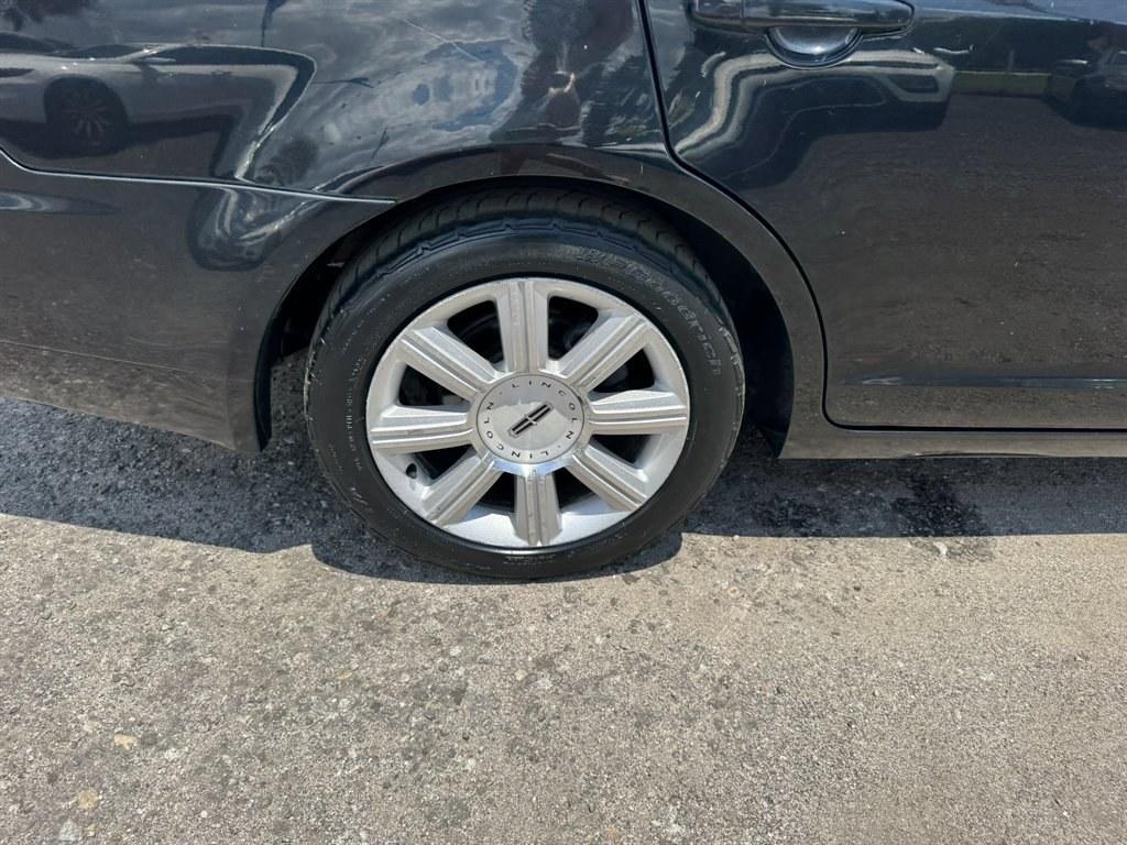 2008 Black /Grey Lincoln MKZ (3LNHM26T78R) with an 3.5l V6 SFI Dohc 24v 3.5l engine, Automatic transmission, located at 745 East Steele Rd., West Columbia, SC, 29170, (803) 755-9148, 33.927212, -81.148483- Photo#29