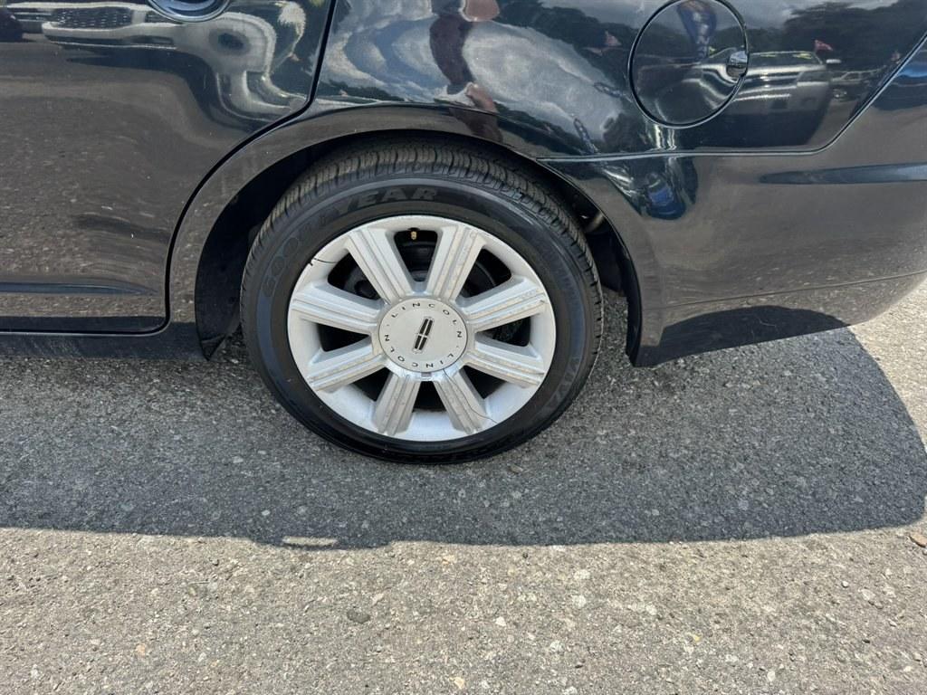2008 Black /Grey Lincoln MKZ (3LNHM26T78R) with an 3.5l V6 SFI Dohc 24v 3.5l engine, Automatic transmission, located at 745 East Steele Rd., West Columbia, SC, 29170, (803) 755-9148, 33.927212, -81.148483- Photo#30