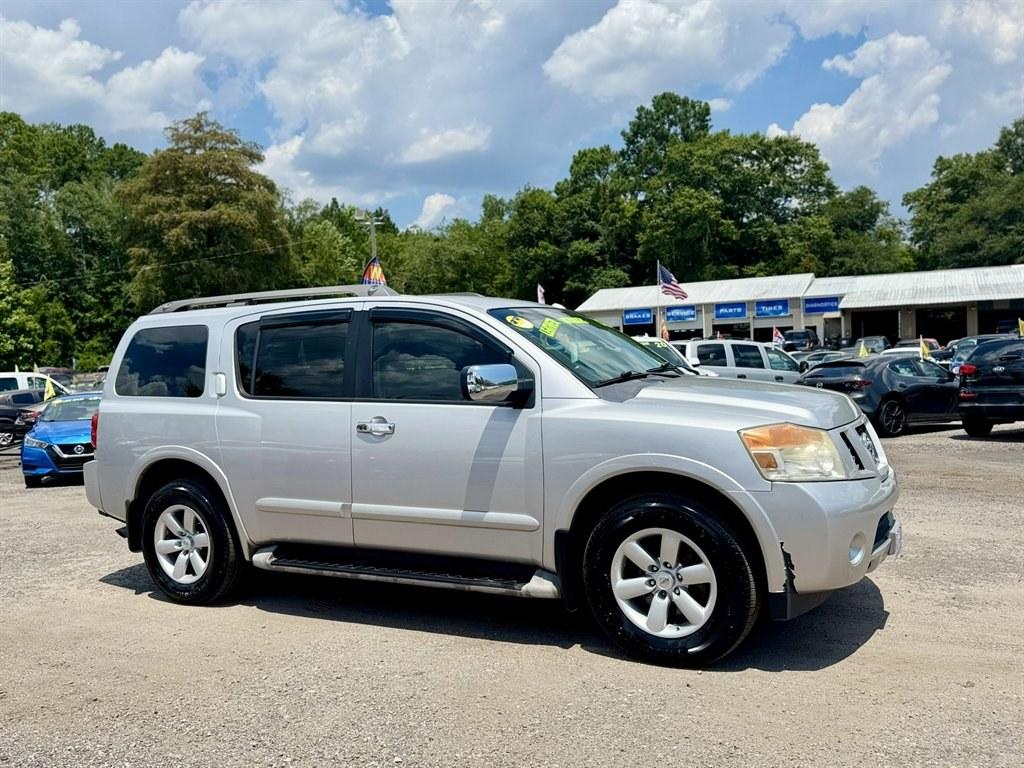 2012 Silver /Black Nissan Armada (5N1AA0NC5CN) with an 5.6l V8 MPI Dohc 5.6l engine, Automatic transmission, located at 745 East Steele Rd., West Columbia, SC, 29170, (803) 755-9148, 33.927212, -81.148483- Photo#2