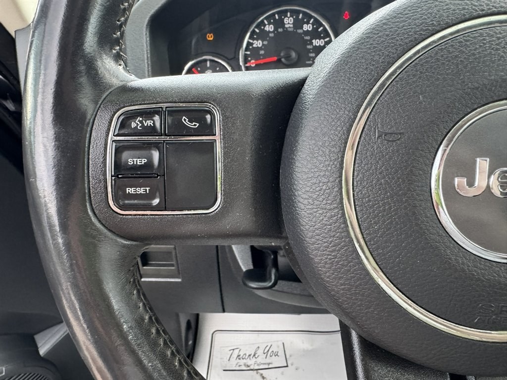 2012 Black /Black Jeep Liberty (1C4PJLAK2CW) with an 3.7l V6 MPI 3.7l engine, Automatic transmission, located at 745 East Steele Rd., West Columbia, SC, 29170, (803) 755-9148, 33.927212, -81.148483- Photo#8