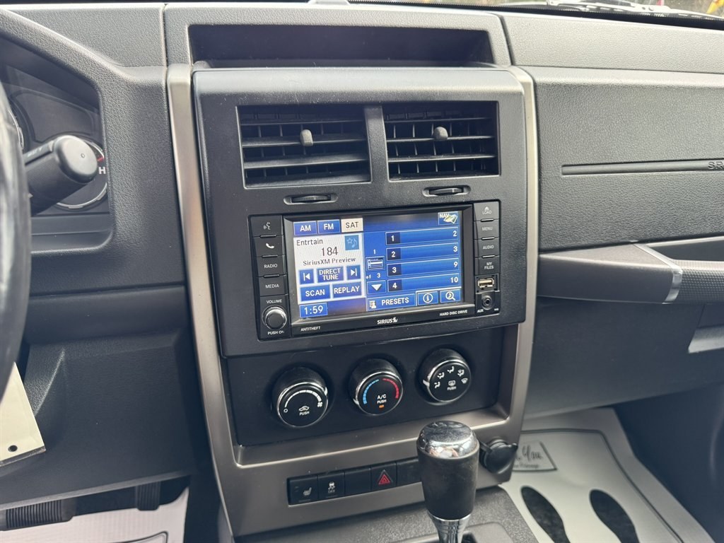 2012 Black /Black Jeep Liberty (1C4PJLAK2CW) with an 3.7l V6 MPI 3.7l engine, Automatic transmission, located at 745 East Steele Rd., West Columbia, SC, 29170, (803) 755-9148, 33.927212, -81.148483- Photo#12
