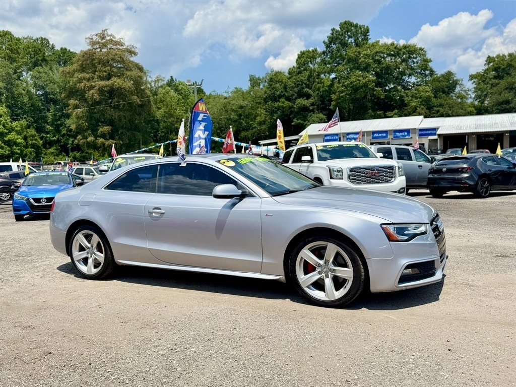 2016 Grey /Black Audi A5 (WAUM2AFR9GA) with an 2.0l I-4 DI Dohc Flex T/C engine, Automatic transmission, located at 745 East Steele Rd., West Columbia, SC, 29170, (803) 755-9148, 33.927212, -81.148483- Photo#2