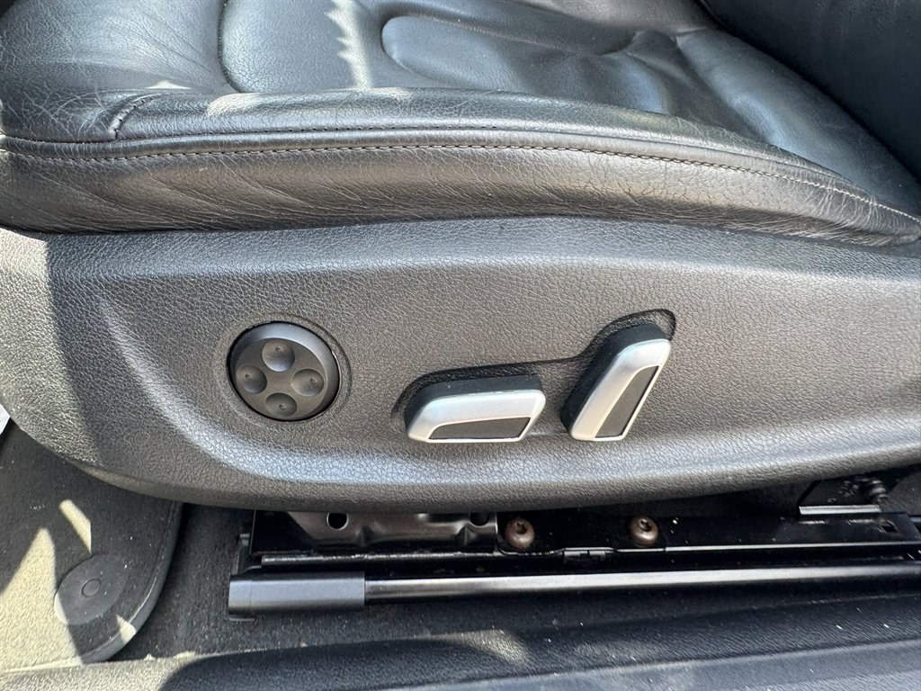 2016 Grey /Black Audi A5 (WAUM2AFR9GA) with an 2.0l I-4 DI Dohc Flex T/C engine, Automatic transmission, located at 745 East Steele Rd., West Columbia, SC, 29170, (803) 755-9148, 33.927212, -81.148483- Photo#21