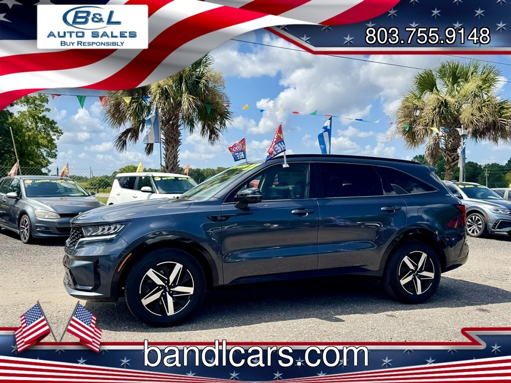 2022 Grey /Black Kia Sorento (5XYRL4LC9NG) with an 2.5l I-4 DI Dohc 2.5l engine, Automatic transmission, located at 745 East Steele Rd., West Columbia, SC, 29170, (803) 755-9148, 33.927212, -81.148483- Photo#0
