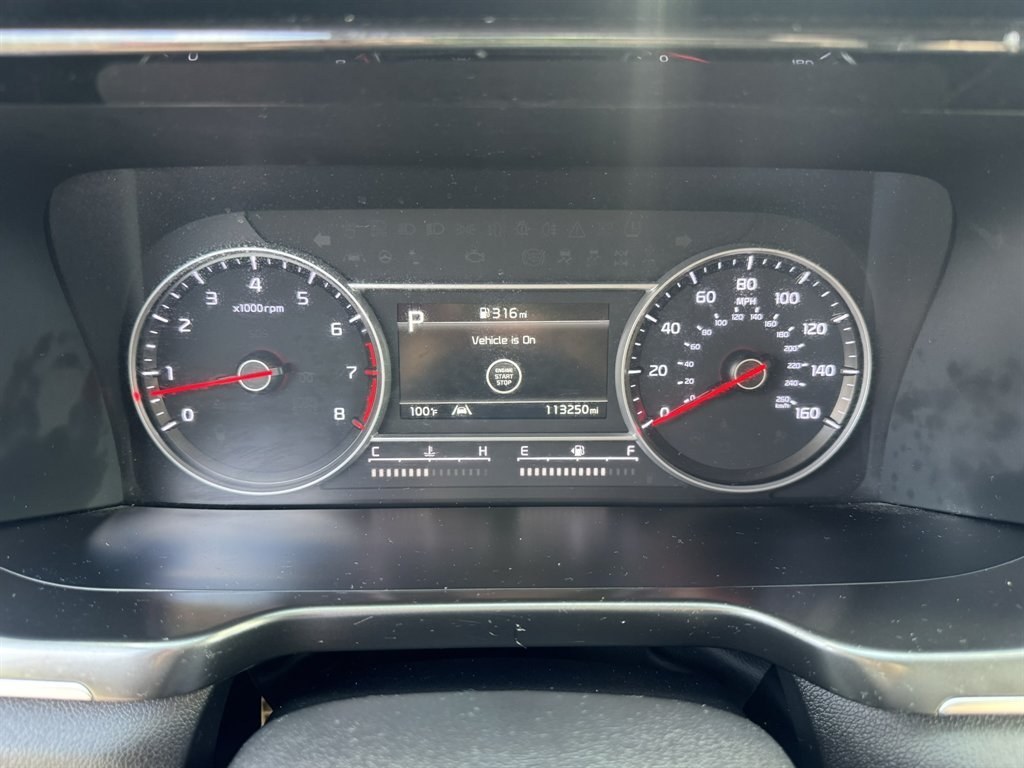 2022 Grey /Black Kia Sorento (5XYRL4LC9NG) with an 2.5l I-4 DI Dohc 2.5l engine, Automatic transmission, located at 745 East Steele Rd., West Columbia, SC, 29170, (803) 755-9148, 33.927212, -81.148483- Photo#10