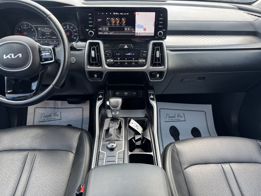 2022 Grey /Black Kia Sorento (5XYRL4LC9NG) with an 2.5l I-4 DI Dohc 2.5l engine, Automatic transmission, located at 745 East Steele Rd., West Columbia, SC, 29170, (803) 755-9148, 33.927212, -81.148483- Photo#11