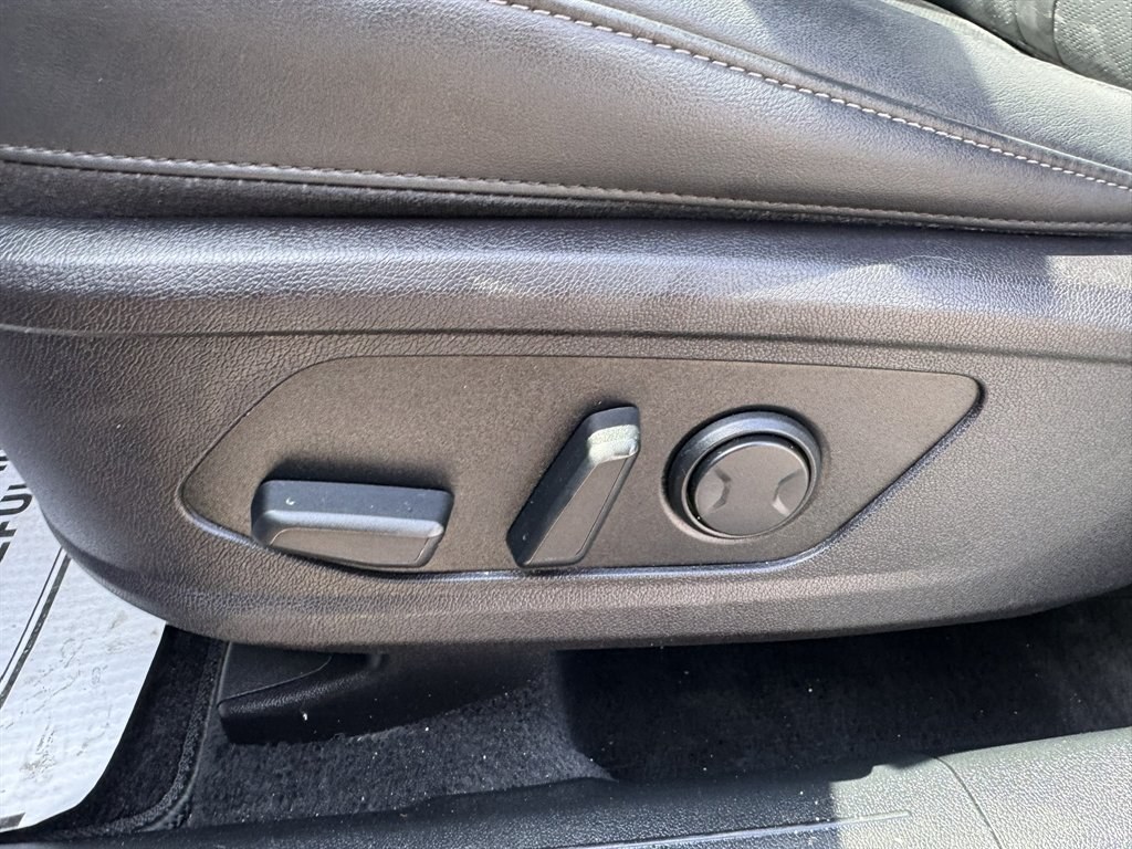 2022 Grey /Black Kia Sorento (5XYRL4LC9NG) with an 2.5l I-4 DI Dohc 2.5l engine, Automatic transmission, located at 745 East Steele Rd., West Columbia, SC, 29170, (803) 755-9148, 33.927212, -81.148483- Photo#20