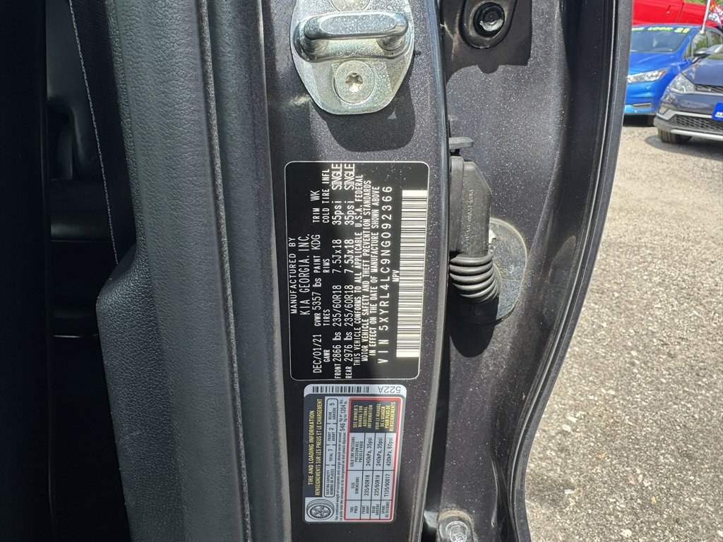2022 Grey /Black Kia Sorento (5XYRL4LC9NG) with an 2.5l I-4 DI Dohc 2.5l engine, Automatic transmission, located at 745 East Steele Rd., West Columbia, SC, 29170, (803) 755-9148, 33.927212, -81.148483- Photo#33