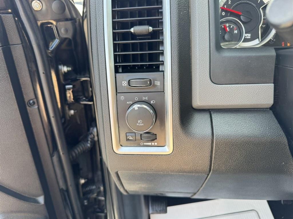 2014 Black /Grey Ram 1500 (1C6RR7LT0ES) with an 5.7l V8 Smpi Hemi 5.7l engine, located at 745 East Steele Rd., West Columbia, SC, 29170, (803) 755-9148, 33.927212, -81.148483- Photo#14