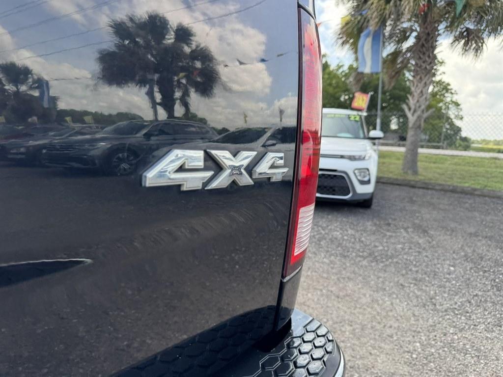 2014 Black /Grey Ram 1500 (1C6RR7LT0ES) with an 5.7l V8 Smpi Hemi 5.7l engine, located at 745 East Steele Rd., West Columbia, SC, 29170, (803) 755-9148, 33.927212, -81.148483- Photo#27