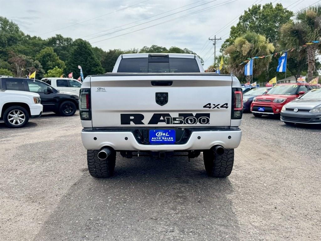 2011 Silver /Black Ram 1500 (1D7RV1CT6BS) with an 5.7l V8 Smpi Hemi 5.7l engine, Automatic transmission, located at 745 East Steele Rd., West Columbia, SC, 29170, (803) 755-9148, 33.927212, -81.148483- Photo#4