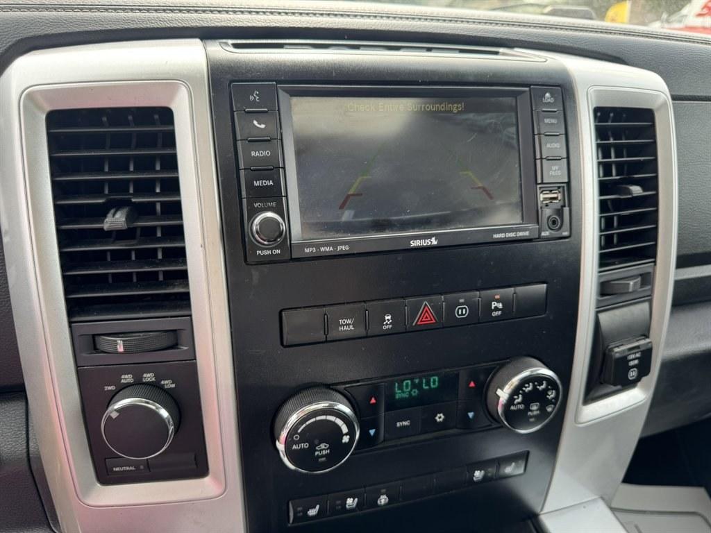 2011 Silver /Black Ram 1500 (1D7RV1CT6BS) with an 5.7l V8 Smpi Hemi 5.7l engine, Automatic transmission, located at 745 East Steele Rd., West Columbia, SC, 29170, (803) 755-9148, 33.927212, -81.148483- Photo#13