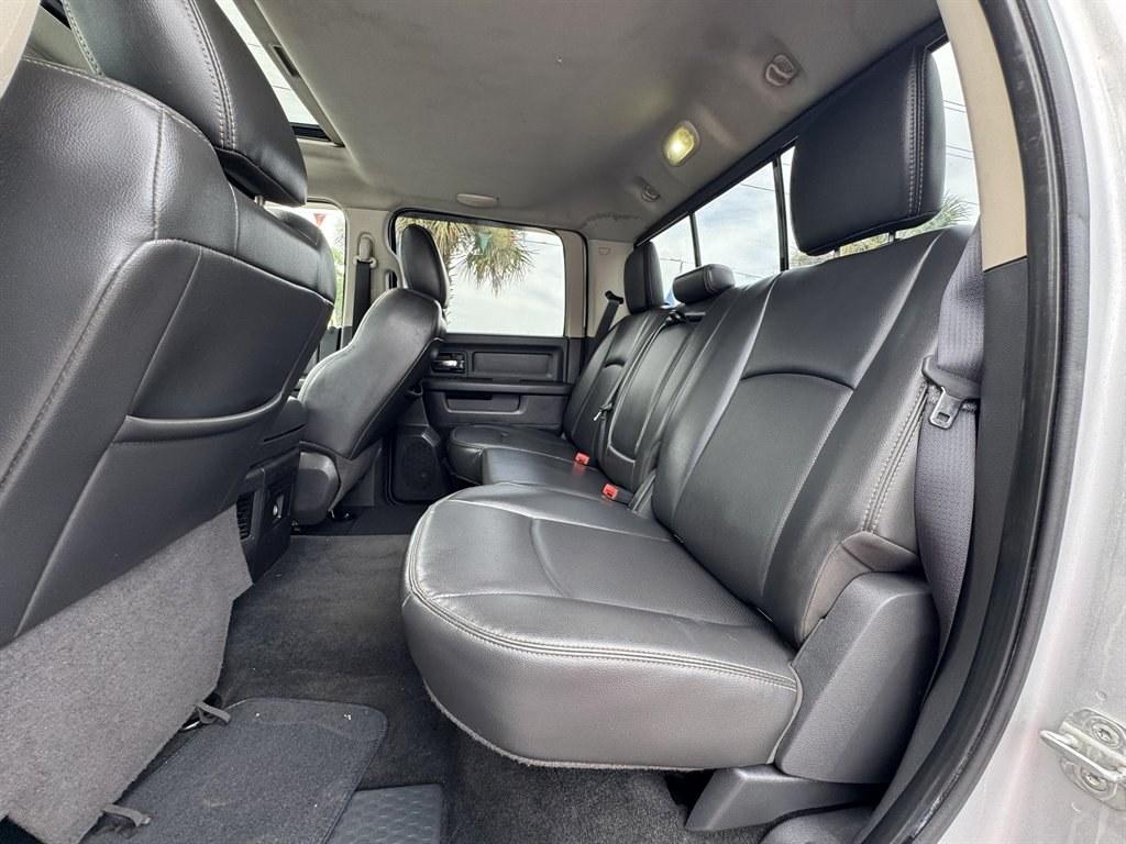 2011 Silver /Black Ram 1500 (1D7RV1CT6BS) with an 5.7l V8 Smpi Hemi 5.7l engine, Automatic transmission, located at 745 East Steele Rd., West Columbia, SC, 29170, (803) 755-9148, 33.927212, -81.148483- Photo#24