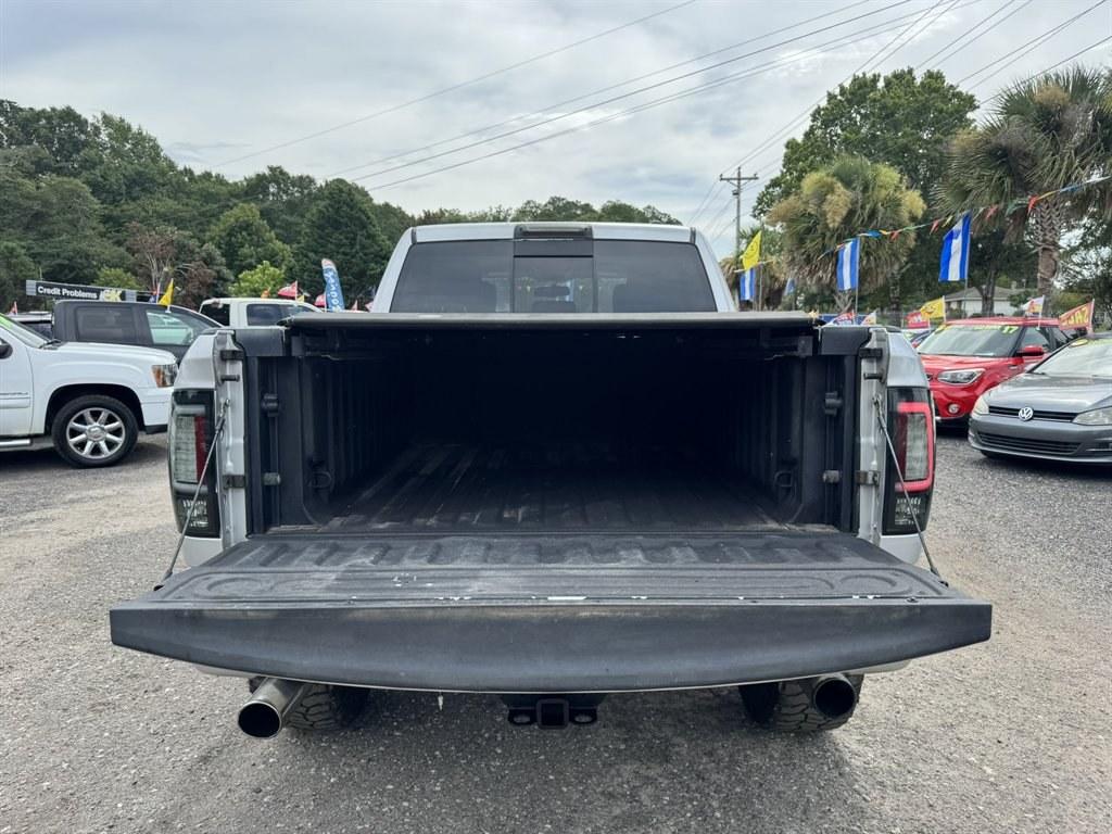 2011 Silver /Black Ram 1500 (1D7RV1CT6BS) with an 5.7l V8 Smpi Hemi 5.7l engine, Automatic transmission, located at 745 East Steele Rd., West Columbia, SC, 29170, (803) 755-9148, 33.927212, -81.148483- Photo#30